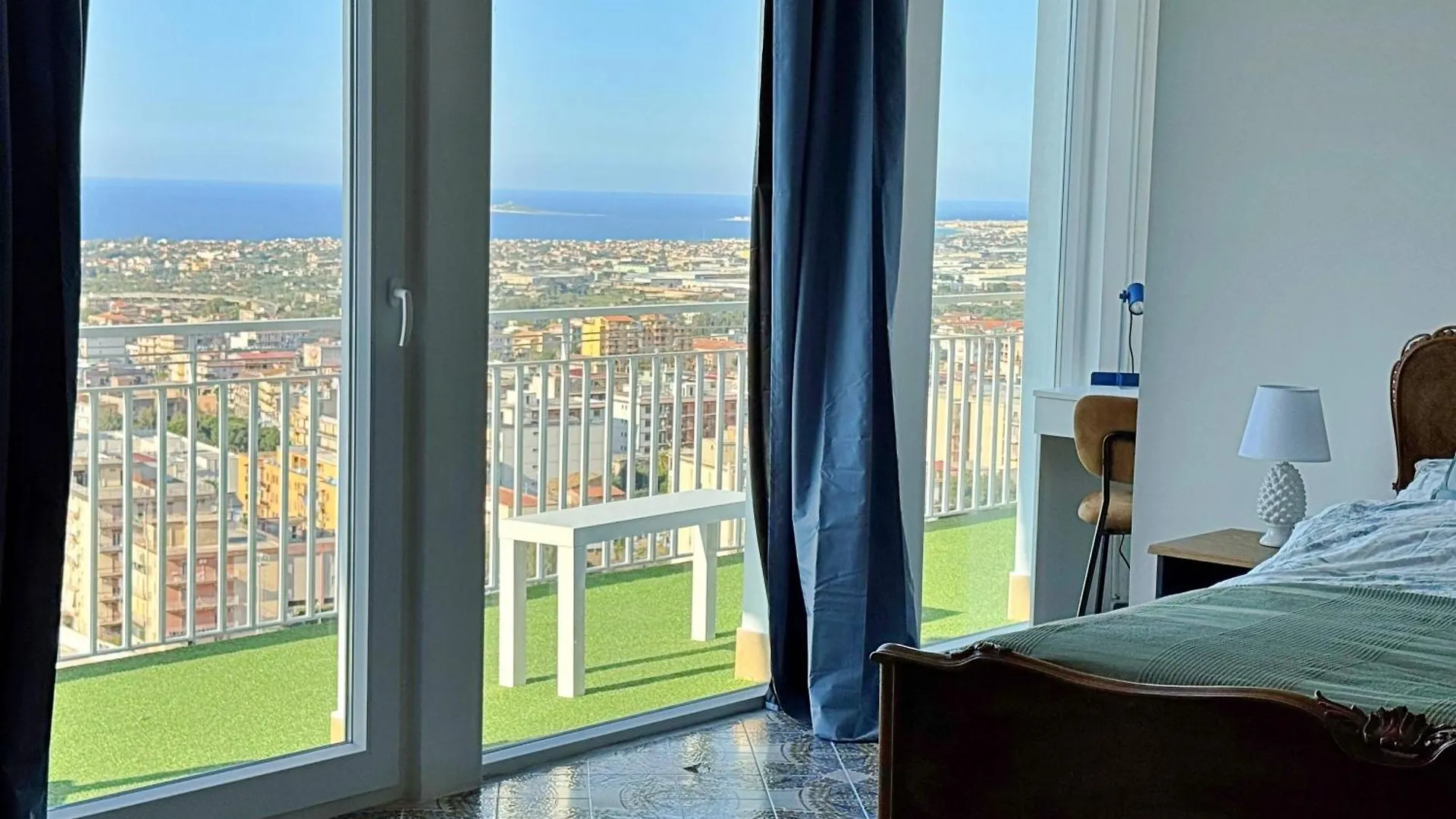 The Best View Sicily&Jacuzzi Carini Apartment