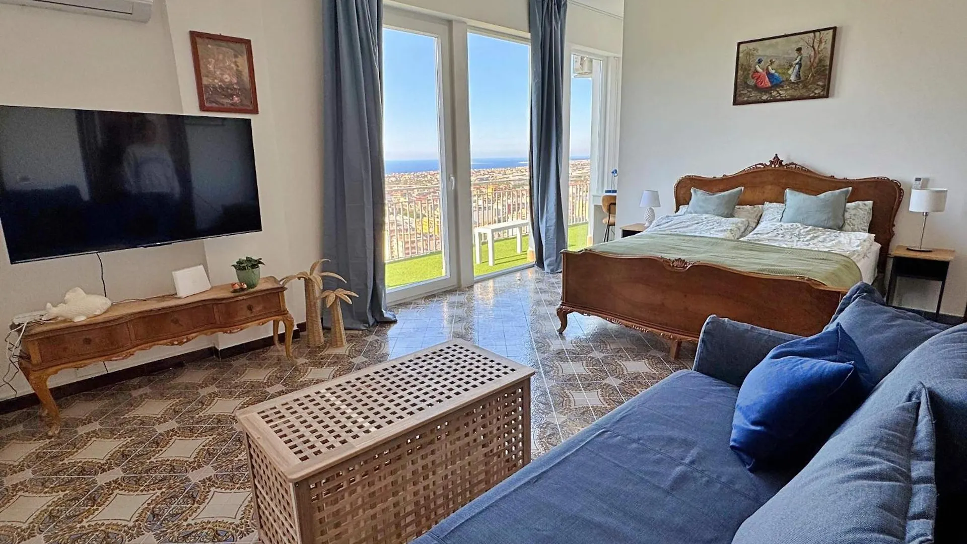 The Best View Sicily&Jacuzzi Carini Apartment